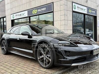 Nero Usata 2021 Porsche Taycan Cross Turismo Station wagon | 61.000 € (Molto cara)