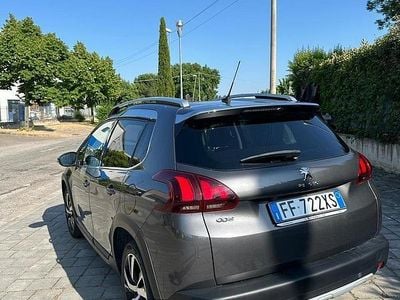 Usado Peugeot 2008 2016 Cinzento SUV