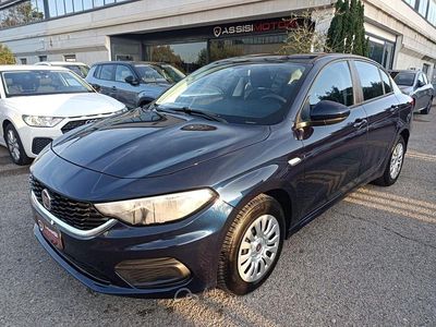 Usata Fiat Tipo Lounge 95 CV (69 kW) 2018 Blu Berlina