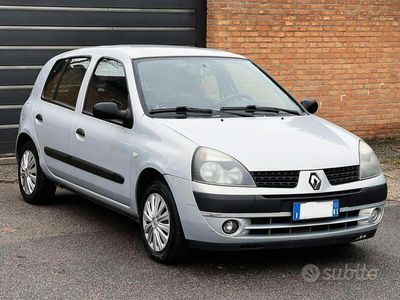 Renault Clio II