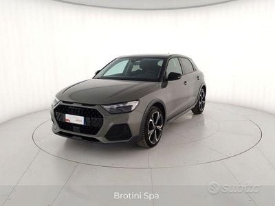 Usata Audi A1 Ambiente 110 CV (80 kW) 2023 Grigio SUV