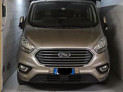 Usata Ford Tourneo 130 CV (95 kW) 2020 Grigio Monovolume