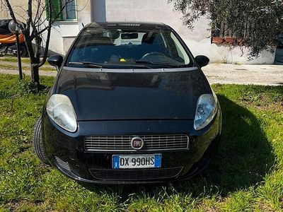 Usata Fiat Grande Punto 90 CV (66 kW) 2009 Nero Utilitaria