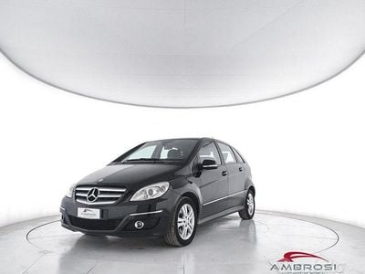 Usata Mercedes B180 Executive 108 CV (79 kW) 2010 Nero Monovolume