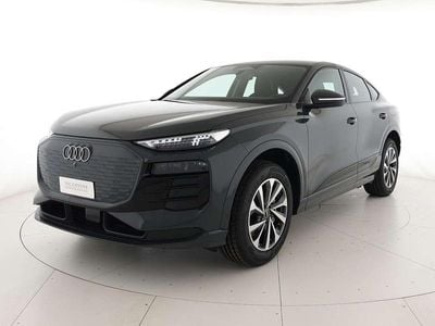 Nuova Audi Q6 Sportback e-tron Advanced 214 kW (292 CV) 2025 Grigio magnete SUV