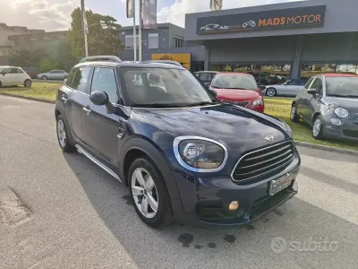 Usata Mini Cooper D Countryman Business 150 CV (110 kW) 2017 Blu SUV
