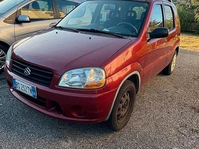 Usata Suzuki Ignis 83 CV (61 kW) 2002 Rosso Utilitaria
