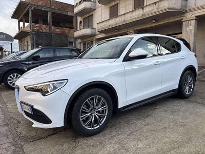 Usata Alfa Romeo Stelvio Business 160 CV (117 kW) 2021 Bianco SUV