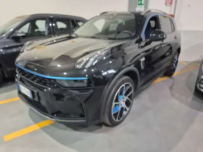 Usata Lynk & Co 01 179 CV (131 kW) 2023 Nero SUV