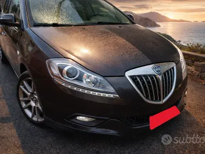 Usata Lancia Delta 165 CV (121 kW) 2009 Utilitaria
