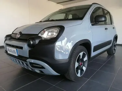 Usata Fiat Panda Cross Cross 69 CV (50 kW) 2021 Grigio Utilitaria