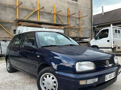 VW Golf III