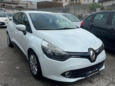 Usata Renault Clio IV 75 CV (55 kW) 2014 Bianco Berlina