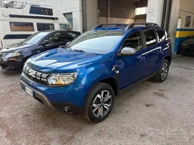 Begagnad Dacia Duster Prestige 101 HK (74 kW) 2023 Blå SUV