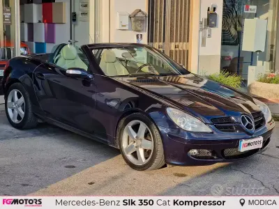 Usata Mercedes SLK350 272 CV (200 kW) 2004 Blu Cabrio