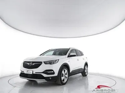 Usata Opel Grandland X Ultimate 131 CV (96 kW) 2019 Bianco SUV