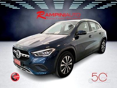 Usata Mercedes GLA180 116 CV (85 kW) 2021 Blu SUV