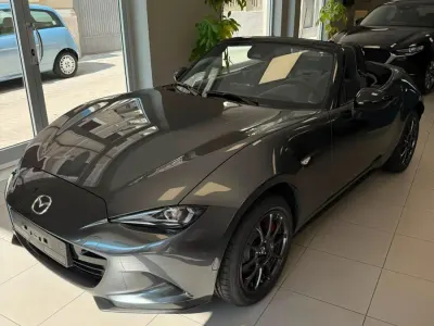 Nuova Mazda MX5 Homura-Line 131 CV (96 kW) 2026 Grigio Cabrio