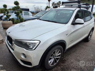 Usata BMW X3 Efficient Dynamics 190 CV (139 kW) 2016 Bianco SUV