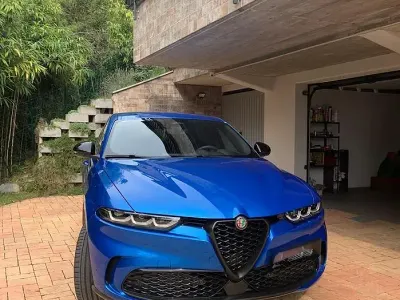 Usata Alfa Romeo Tonale Edizione Speciale 131 CV (96 kW) 2022 Blu SUV