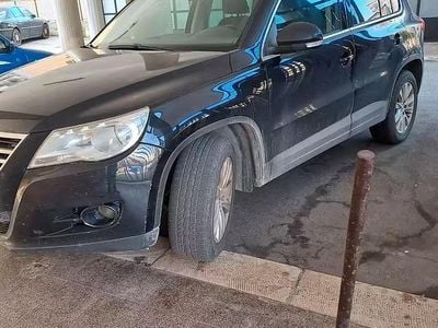 Usata VW Tiguan 140 CV (102 kW) 2010 Nero SUV