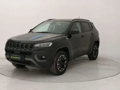 Usata Jeep Compass Trailhawk 241 CV (177 kW) 2023 Nero SUV