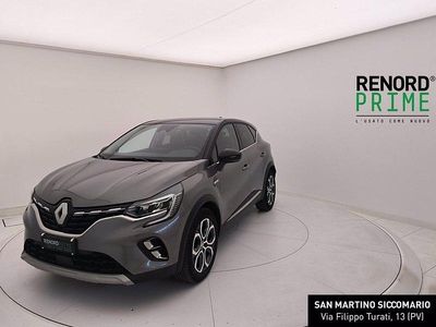 Usata Renault Captur Intens 101 CV (74 kW) 2023 Grigio cenere SUV