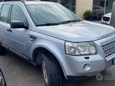 Land Rover Freelander 2