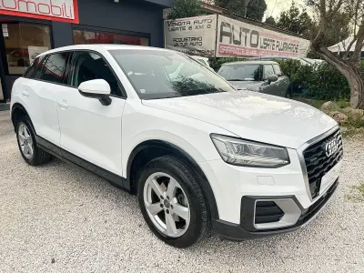Usata Audi Q2 Business 150 CV (110 kW) 2017 Bianco SUV