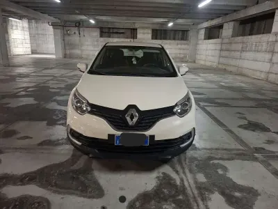 Usata Renault Captur Life 110 CV (80 kW) 2017 SUV
