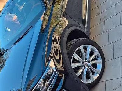 Usata VW T-Roc IQ Drive 177 CV (130 kW) 2019 Nero SUV