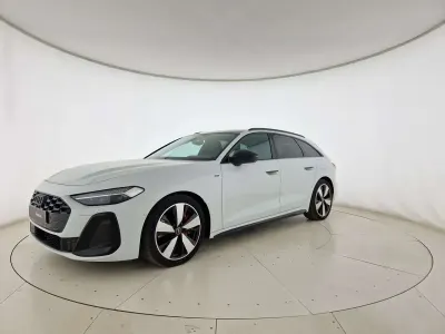 Nuova Audi A5 S-Line 299 CV (219 kW) 2025 Bianco ghiacciaio metallizzato Station wagon