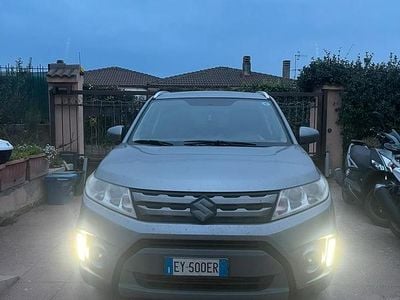 Usata Suzuki Vitara 120 CV (88 kW) 2015 Grigio SUV