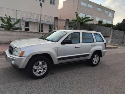 Usata Jeep Grand Cherokee Laredo 218 CV (160 kW) 2007 SUV
