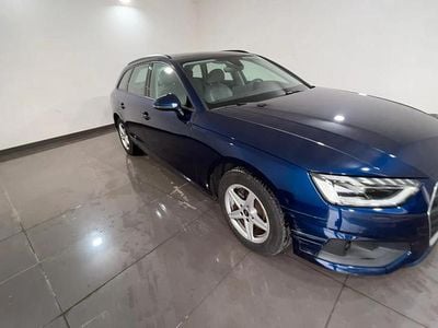 Usata Audi A4 Business 135 CV (99 kW) 2021 Blu Station wagon