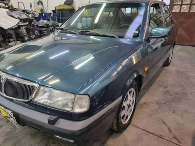 Usata Lancia Dedra 90 CV (66 kW) 1995 Other Berlina
