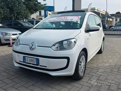 Usata VW up! Move 68 CV (50 kW) 2015 Bianco Utilitaria