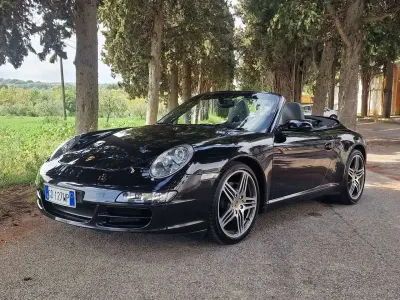 Usata Porsche 911 Carrera Cabriolet 325 CV (239 kW) 2007 Nero Cabrio