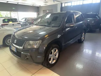 Usata Suzuki Grand Vitara 129 CV (94 kW) 2012 Grigio SUV