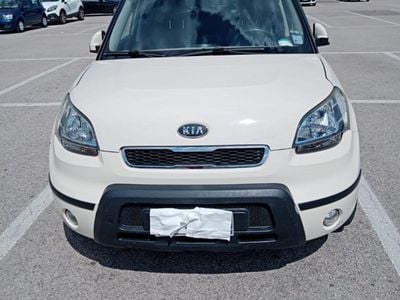 Usata Kia Soul 126 CV (92 kW) 2010 Giallo SUV