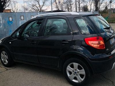 Usata Fiat Sedici 120 CV (88 kW) 2007 Marrone SUV