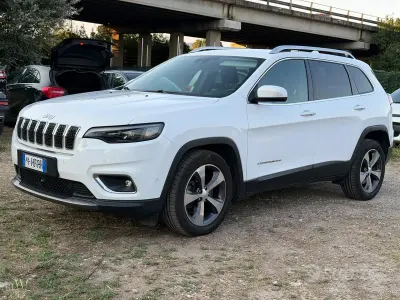 Usata Jeep Cherokee Limited 194 CV (142 kW) 2019 Bianco SUV
