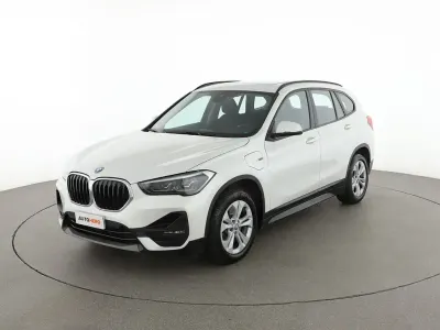 Usata BMW X1 Advantage 220 CV (161 kW) 2022 Bianco SUV