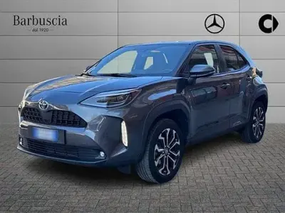 Gebraucht Toyota Yaris Cross Active 116 PS (85 kW) 2022 Grau SUV