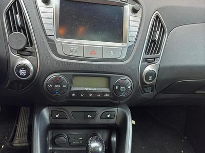 Usata Hyundai ix35 184 CV (135 kW) 2015 Grigio SUV