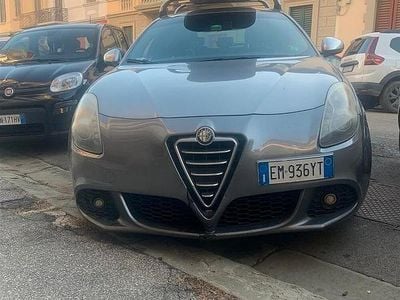 Usata Alfa Romeo Giulietta Distinctive 120 CV (88 kW) 2012 Grigio Utilitaria
