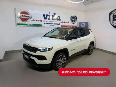 Begagnad Jeep Compass Summit 131 HK (96 kW) 2025 Vit SUV