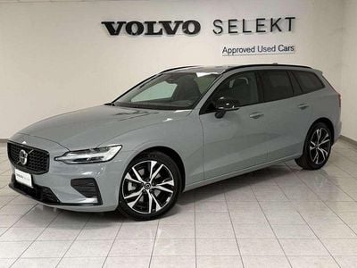 Nuova Volvo V60 Plus 163 CV (119 kW) 2025 Grigio Station wagon