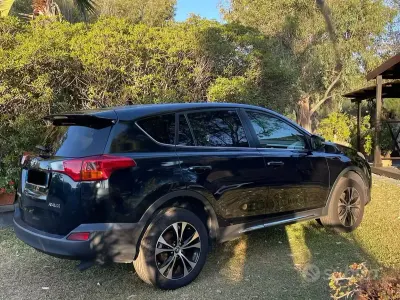 Usado Toyota RAV4 124 CV (91 kW) 2015 SUV