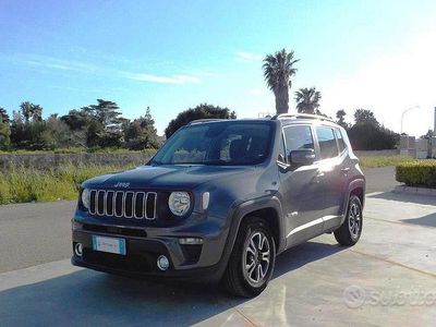 Occasion Jeep Renegade Longitude 120 ch (88 kW) 2018 Gris SUV